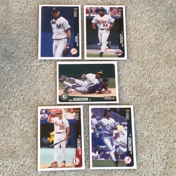 Vintage 1995 Upper Deck MLB Baseball Trading Cards, Lot of 46 Cards - Picture 13 of 16